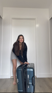 Sarah-Jade Bleau feet photo 4
