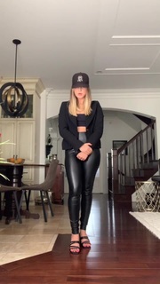 Sarah-Jade Bleau feet photo 10