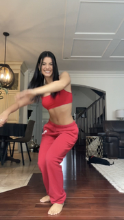 Sarah-Jade Bleau feet photo 2