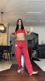 Sarah-Jade Bleau feet photo 18