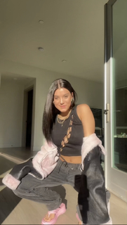 Sarah-Jade Bleau feet photo 17
