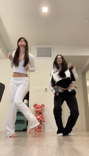 Sarah-Jade Bleau feet photo 4
