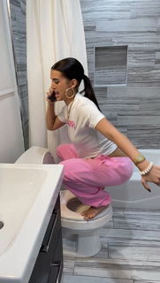 Sarah-Jade Bleau feet photo 16