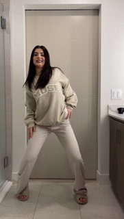 Sarah-Jade Bleau feet photo 15