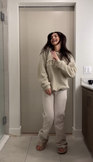 Sarah-Jade Bleau feet photo 12