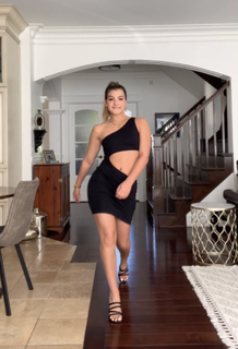Sarah-Jade Bleau feet photo 7