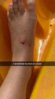 Sarah-Jade Bleau feet photo 5
