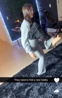 Sarah-Jade Bleau feet photo 2