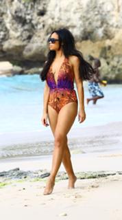Sarah-Jane Crawford feet photo 12