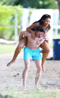 Sarah-Jane Crawford feet photo 6