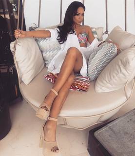 Sarah-Jane Crawford feet photo 16