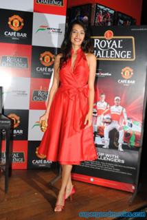 Sarah-Jane Dias feet photo 8