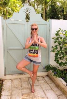 Sarah-Jane Mee feet photo 16