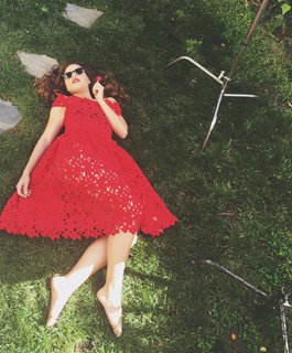 Sarah Jeffery feet photo 18