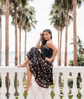 Sarah Jeffery feet photo 14