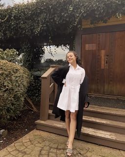 Sarah Jeffery feet photo 15