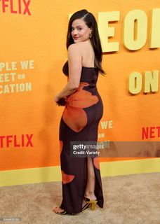 Sarah Jeffery feet photo 10