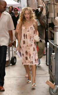 Sarah Jessica Parker feet photo thumbnail