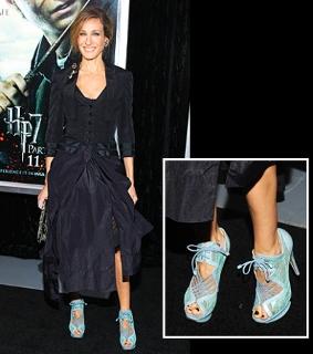 Sarah Jessica Parker feet photo thumbnail