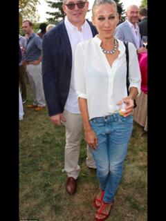 Sarah Jessica Parker feet photo thumbnail