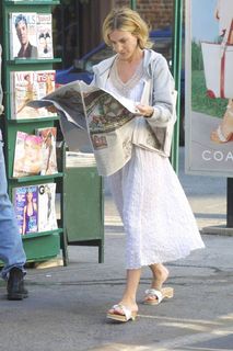 Sarah Jessica Parker feet photo thumbnail