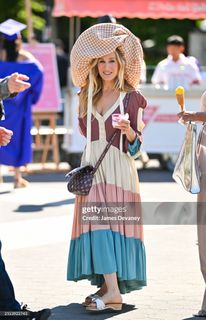 Sarah Jessica Parker feet photo 8