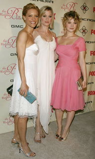 Sarah Jones feet photo thumbnail