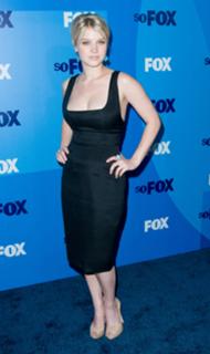 Sarah Jones feet photo thumbnail