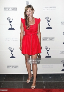 Sarah Joy Brown feet photo 18