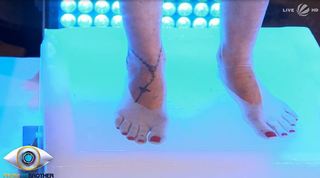 Sarah Kern feet photo 5
