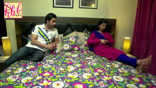 Sarah Khan feet photo thumbnail