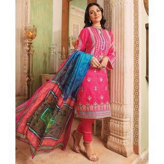 Sarah Khan feet photo thumbnail