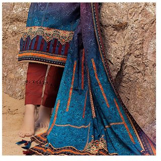 Sarah Khan feet photo thumbnail