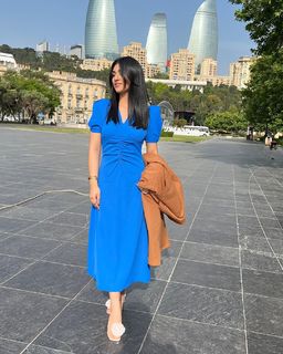 Sarah Khan feet photo thumbnail