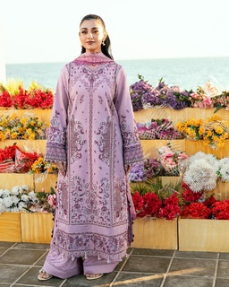 Sarah Khan feet photo thumbnail