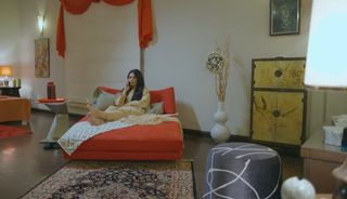 Sarah Khan feet photo thumbnail