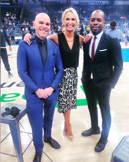 Sarah Kustok feet photo 6