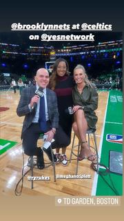 Sarah Kustok feet photo 17