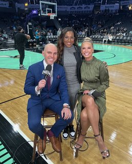 Sarah Kustok feet photo 14