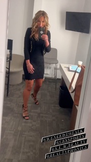 Sarah Kustok feet photo 12