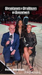 Sarah Kustok feet photo 2