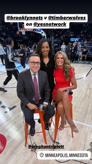 Sarah Kustok feet photo 15