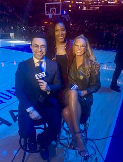 Sarah Kustok feet photo 19