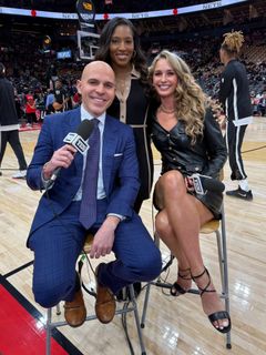 Sarah Kustok feet photo 18