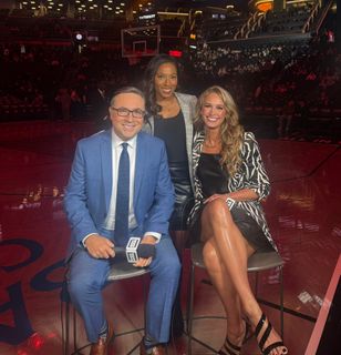 Sarah Kustok feet photo 11