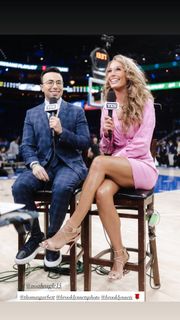Sarah Kustok feet photo 3