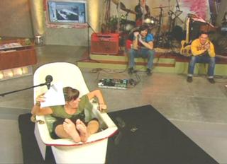 Sarah Kuttner feet photo 20