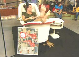 Sarah Kuttner feet photo 18