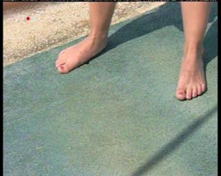 Sarah Kuttner feet photo 9