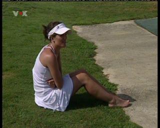 Sarah Kuttner feet photo 19